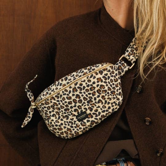 Love Explorers - Wholesale Belt Bag - Women's - Banana bag - beige leopard8