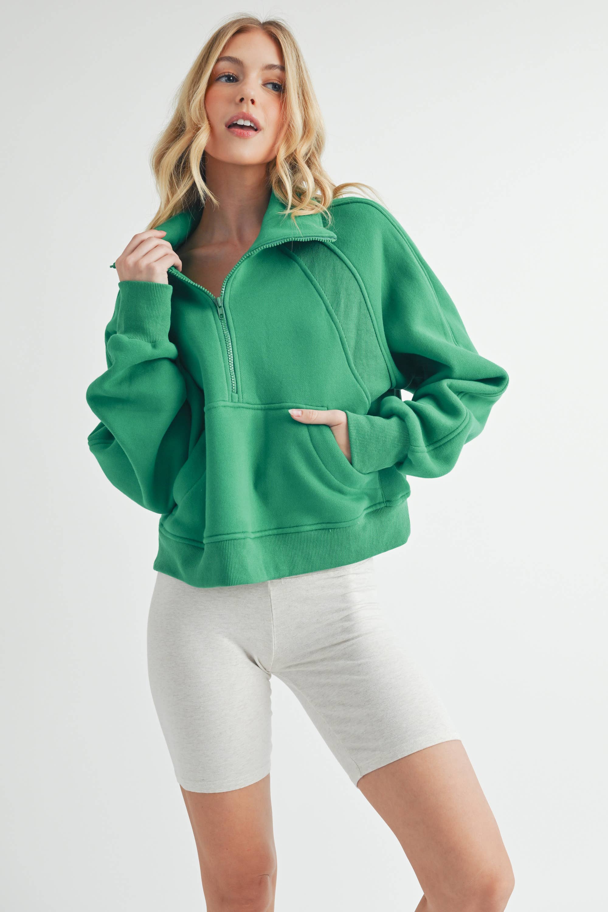 AEMI + CO - Wholesale Sweatshirt - Dames - 950CK Duif, trechterhals, halve ritssluiting, 232