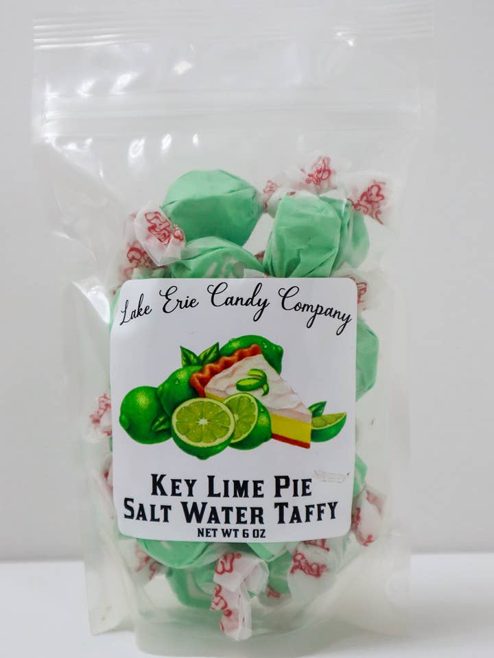 Tarte à la lime et à l'eau salée pour la vente par Lake Erie Candy Company