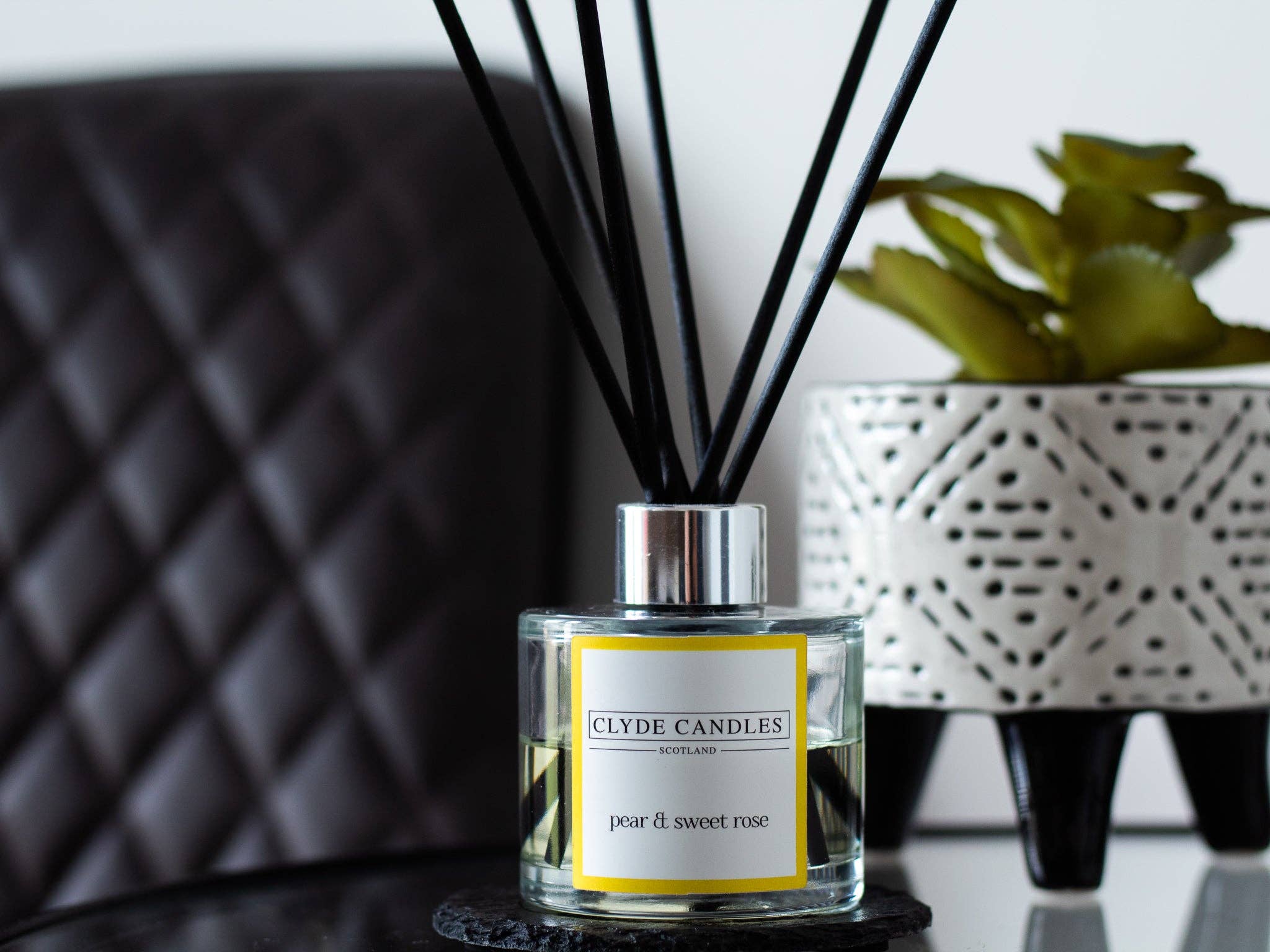 CLYDE CANDLES - Wholesale Reed Diffuser - Pear & Sweet  Rose Reed Diffuser3