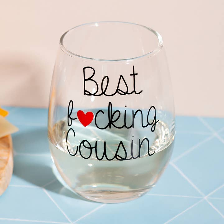 Verre à vin Best Cousin, cadeau de Noël, amateur de vin pour la vente par Fbombs & Booze
