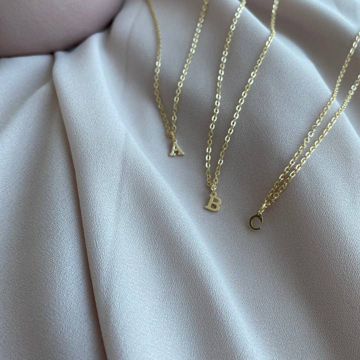ShopCins – wholesale Pendant/charm necklace – 18K Gold Plated Letter necklace | Initial Necklace | Personalized Gifts | Monogram | Christmas Gift | Bridesmaids Gift | Gift for her |