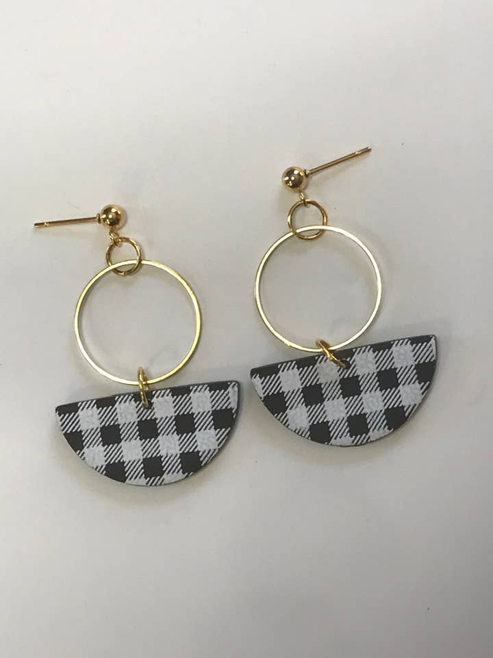 Fall Dangle-Black for wholesale by Looped