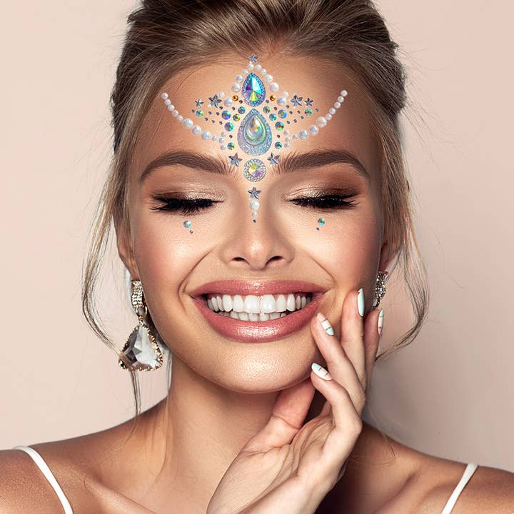 Klæbende krystal kropssmykkestickers for engroshandel hos Sensibling Corp.