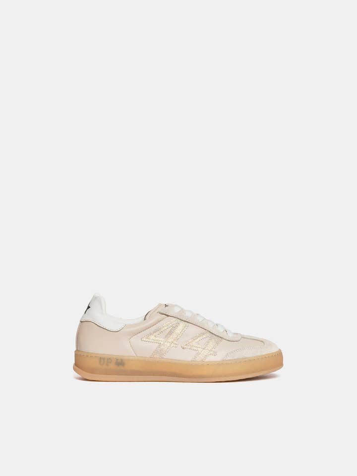 Sneakers in vitello beige e platino W20 per la vendita all'ingrosso da parte di METISSE