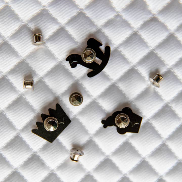 Pinsnickety - Wholesale Horseback Riding Gear - Flying Pig Pins5