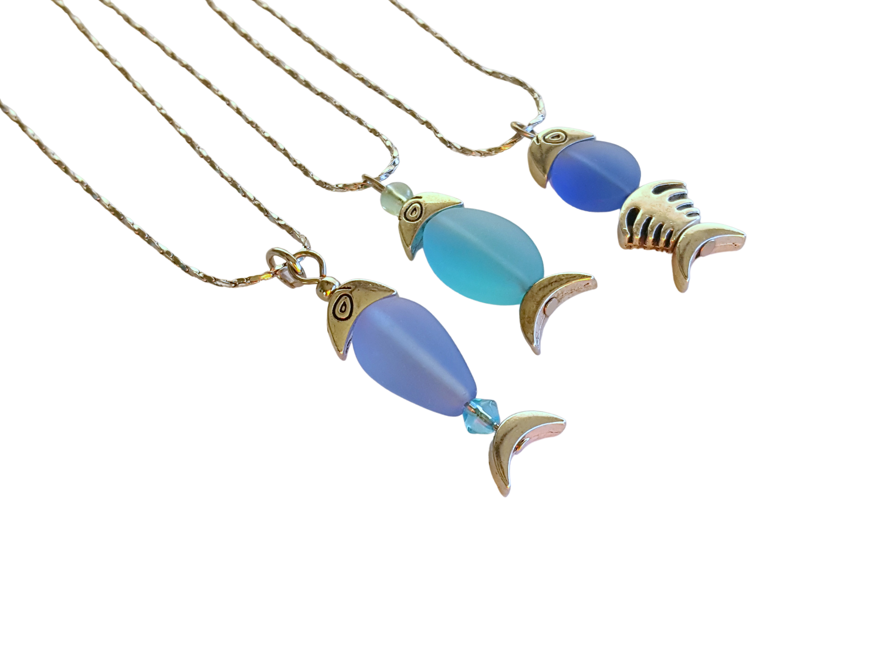 Snazzy and Co - Wholesale Pendant/Charm Necklace - Beach Glass Petite Fish Necklace3
