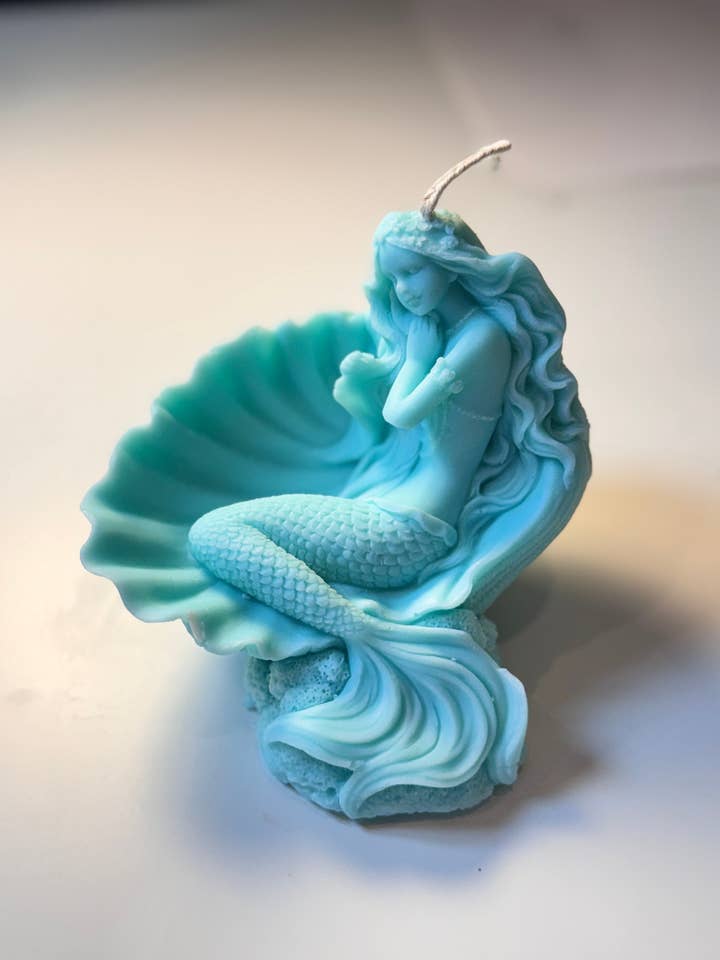 Sleeping Mermaid Candle for wholesale by Home Pro Idea