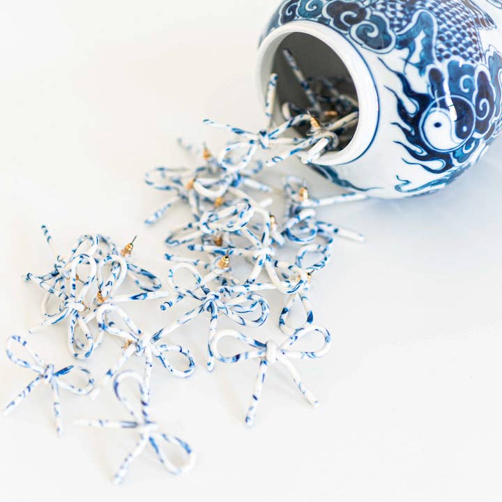 St Armands Designs of Sarasota - Wholesale Stud/Post Earrings - Blue and White Bow Statement Stud Earrings1