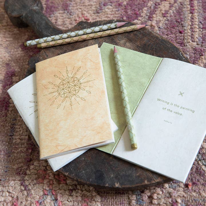 Koperberg - Wholesale Notebook - Notebook with Golden Print, handmade paper, Nepal2