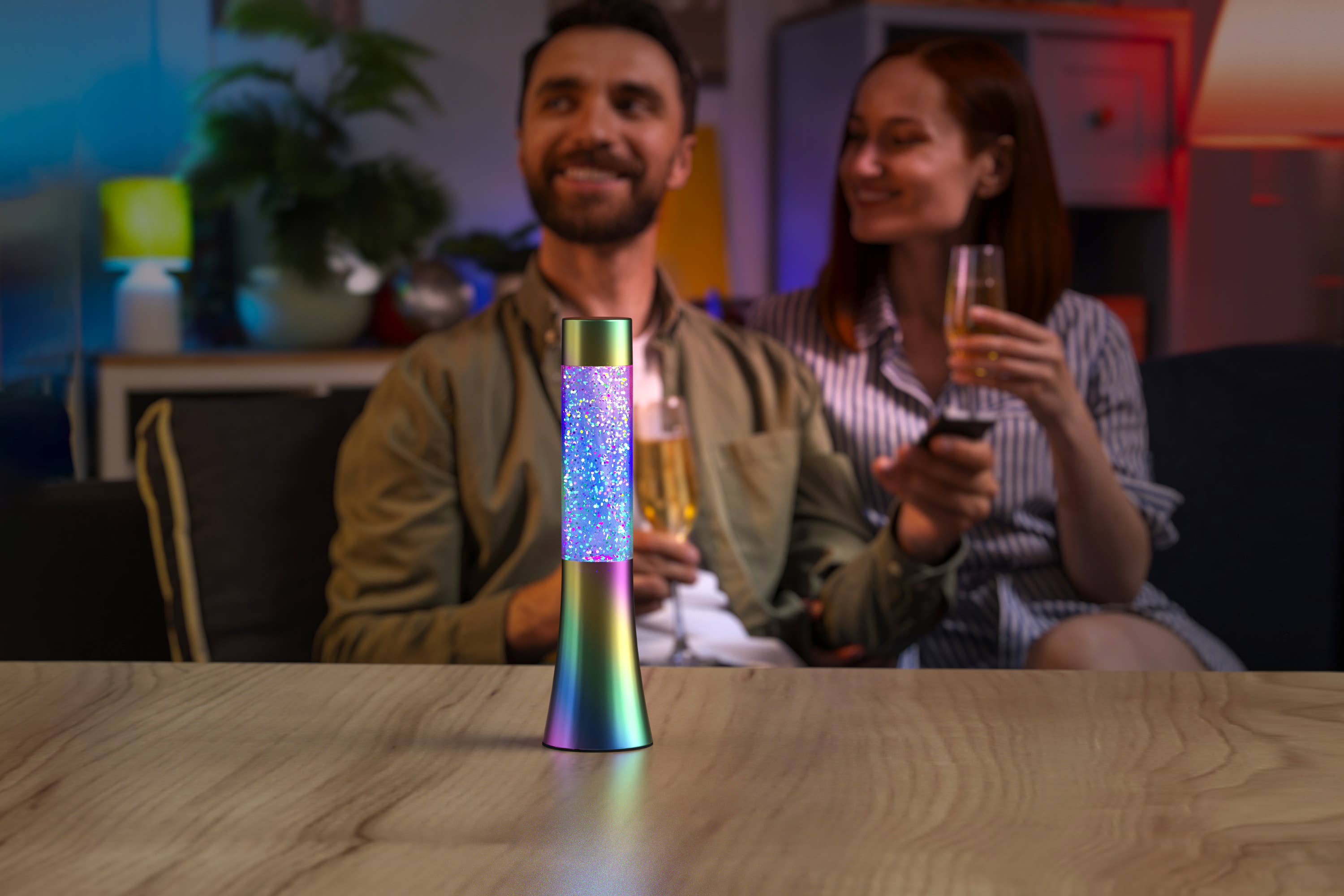 LAX Gadgets - Venta al por mayor Lámparas decorativas/de escritorio - Elegancia Luminosa: Lámparas de Lava Tech Mod – Un Resplandor Moderno6