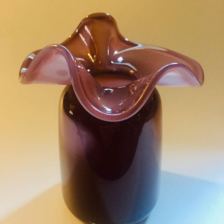 Terraglassworks - Wholesale Vase - Ruffle Bud vase13