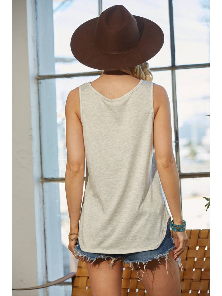 HAVRE AV196-RAQUEL COWBOY GRAFISK TANK for engroshandel på Faire9