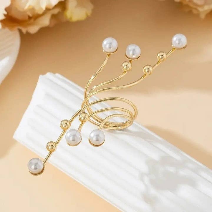 D GOLD Fashion Metal Hollow Bangle for wholesale on Faire1