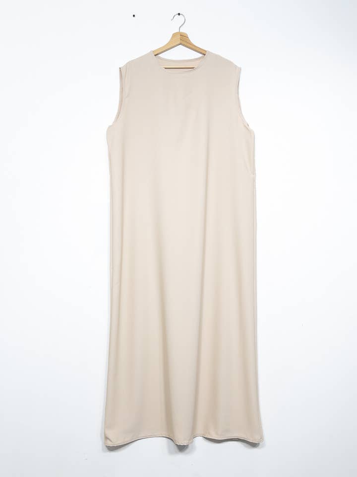 IDEAL OUTFIT - Wholesale Top & Pant Set (NOT Loungewear) - Women's - 2-piece abaya set EN2507+2353bpk in Medina silk