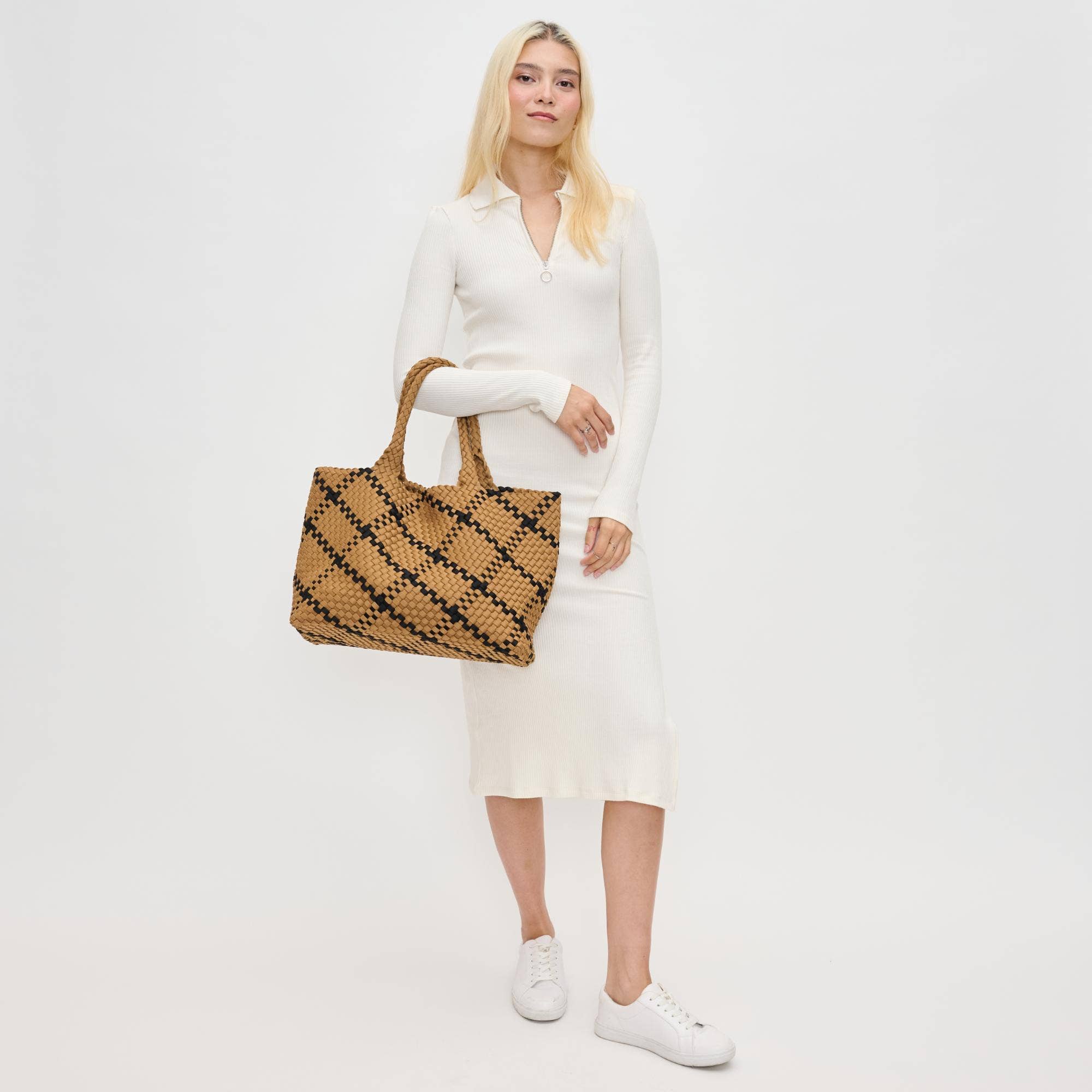 Sol and Selene – Großhandel Tragetasche – Damen – Große gewebte Neopren-Tasche "Sky's The Limit"162