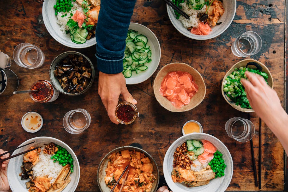 White Mausu Ltd - Wholesale Sauce - Black Bean Rayu Sauce2