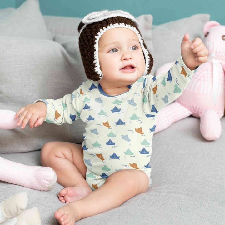 Helskärmad Bodysuit - Pappersbåt för wholesale av Ola! Otter