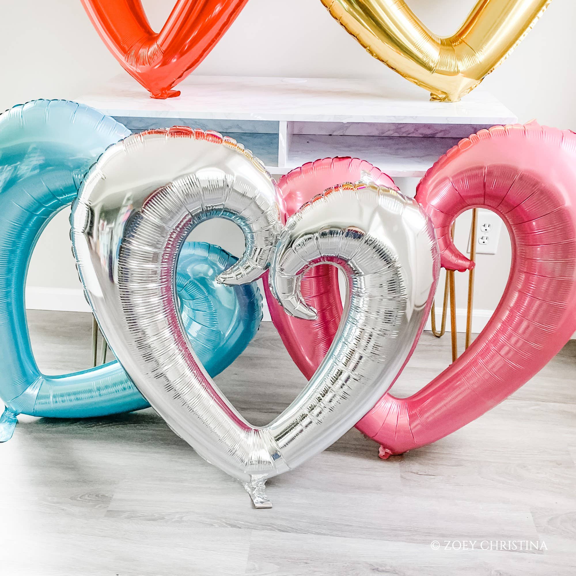 Zoey Christina - Wholesale Balloon - Jumbo Open Heart Shaped Balloon13