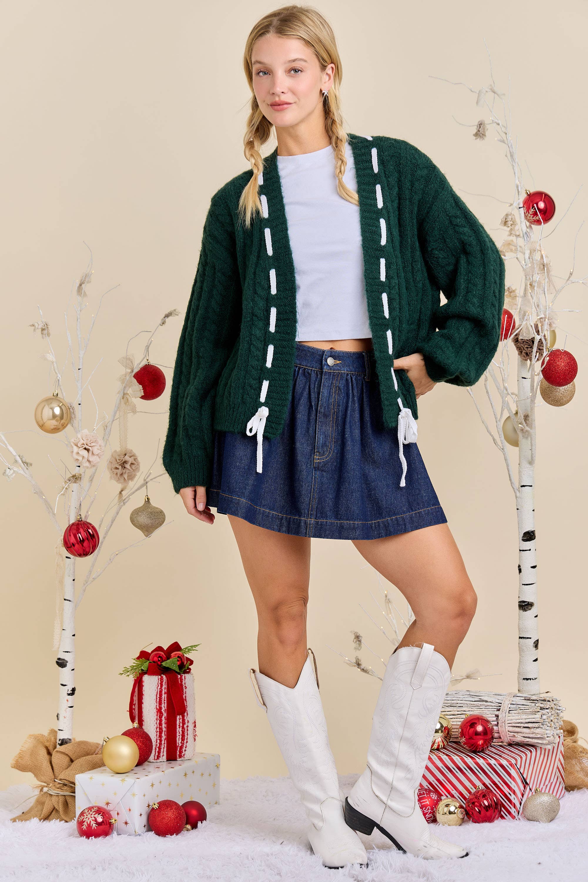 Main Strip - Vente Cardigan – femme - Cardigan en maille torsadée avec ruban de fête – Prêt à expédier en superposition3