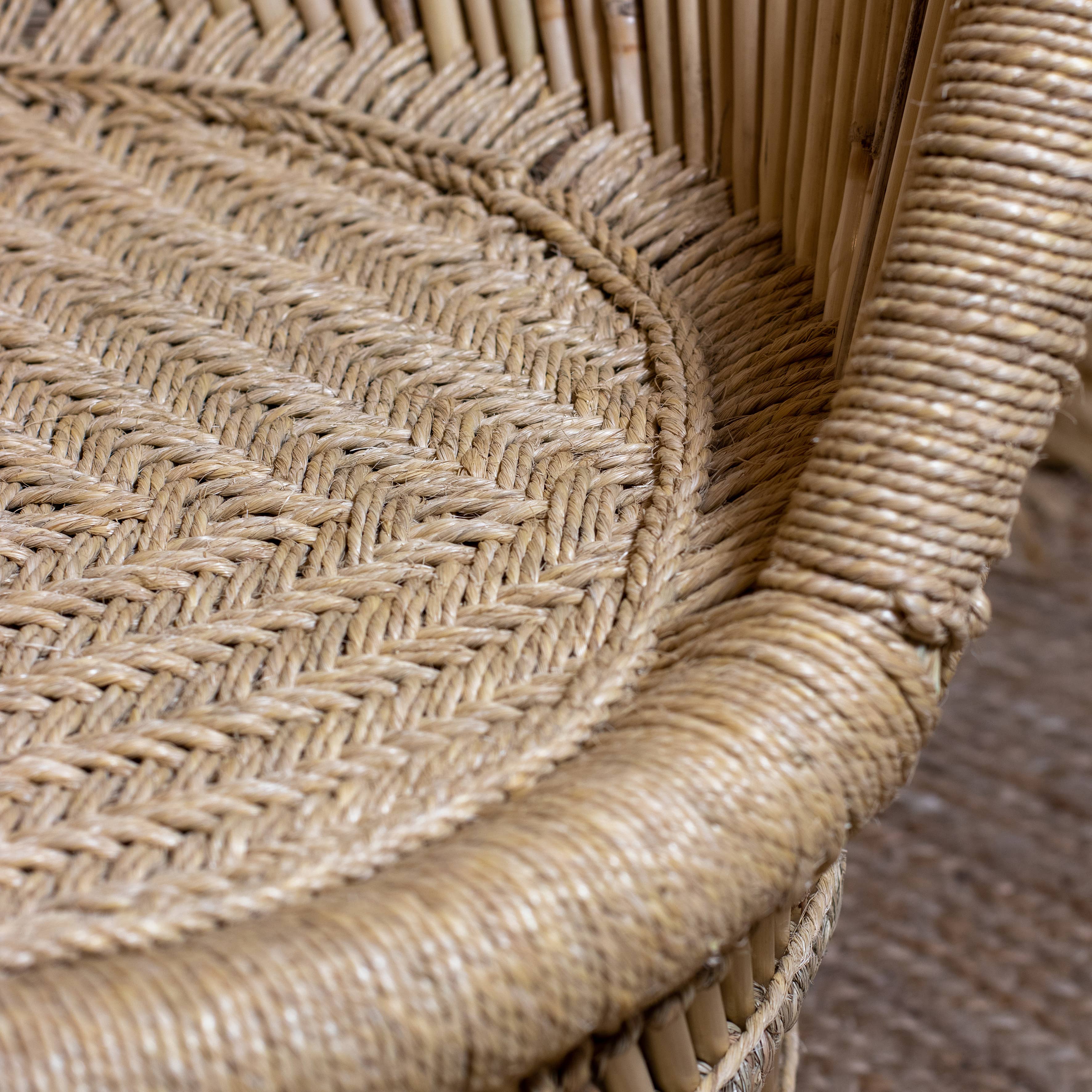 Now's Home – Großhandel Stühle – HOCKER MIT RÜCKENLEHNE AUS GEFLOCHTENEM NATURBAMBUS 59X59X60 ZAMZEBE1