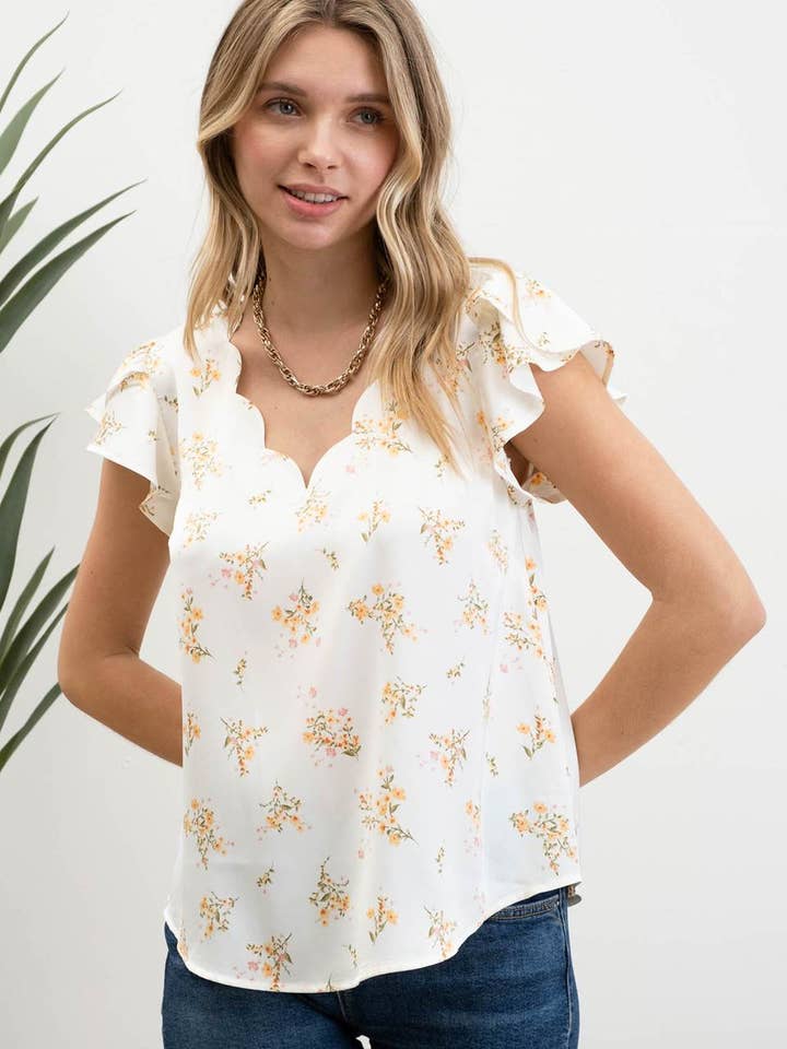 Blu Pepper - Vendita all'ingrosso Camicetta - Donna - Blusa in raso con scollo a V e stampa floreale con bordi smerlati9