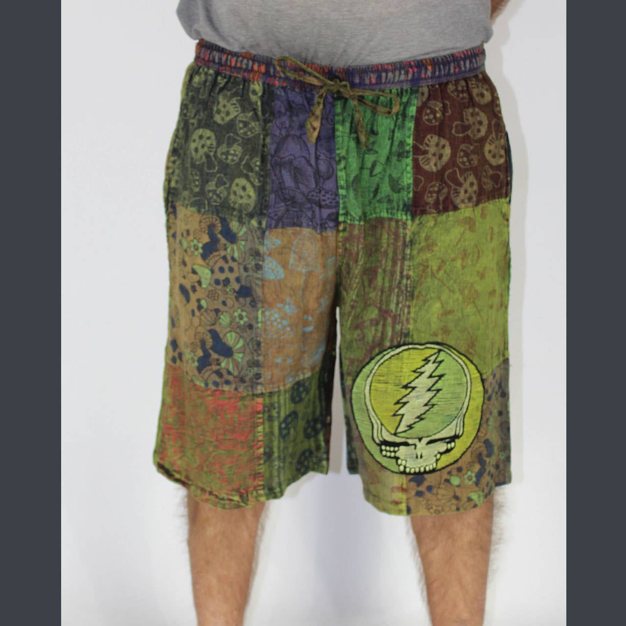 Jayli Clothing – wholesale Shorts – Men's – Shakedown Shroom Shorts0