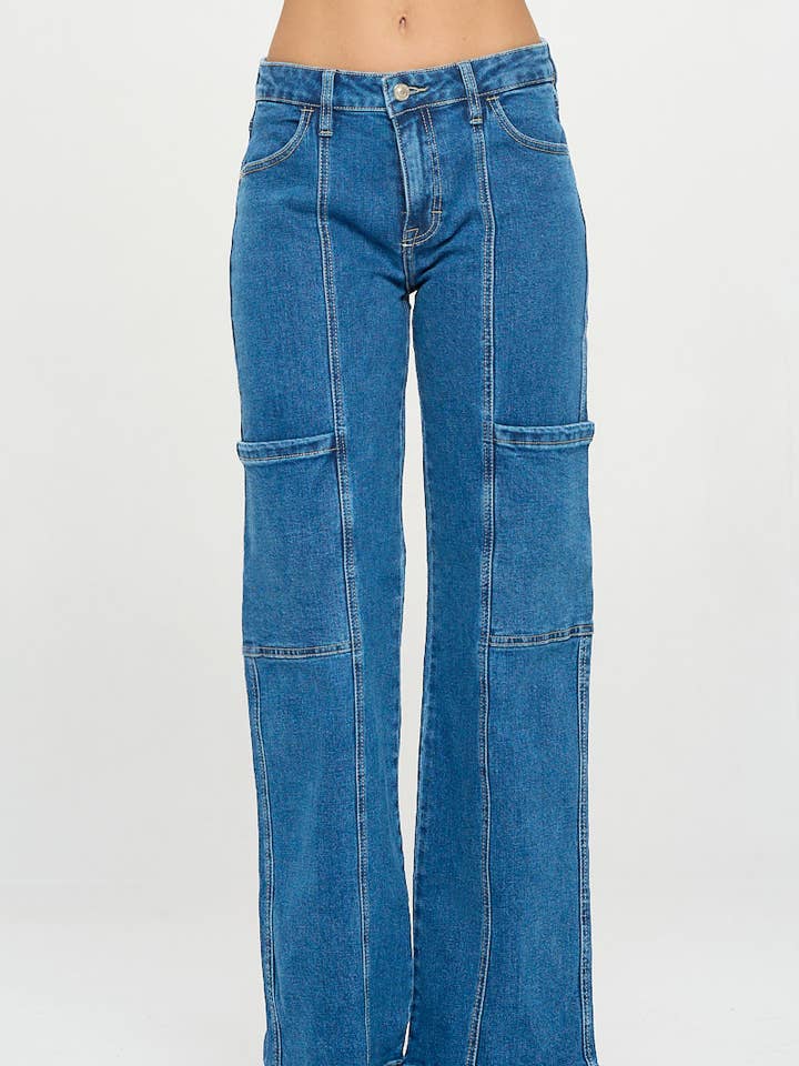 M5093MW - Medium Wash - Mellanhög Midja Cargo Vida Jeans för wholesale av I&M JEAN, INC.