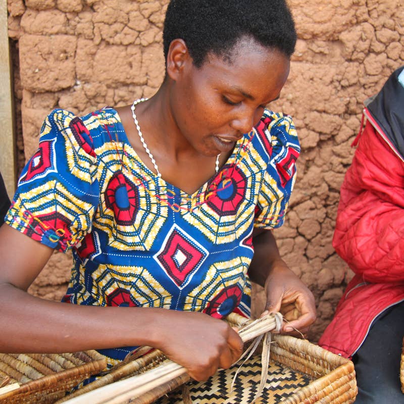 Villages Wholesale - Wholesale Serving Tray - Banana Leaf Nesting Trays - 2 Patterns (3 Sizes)4