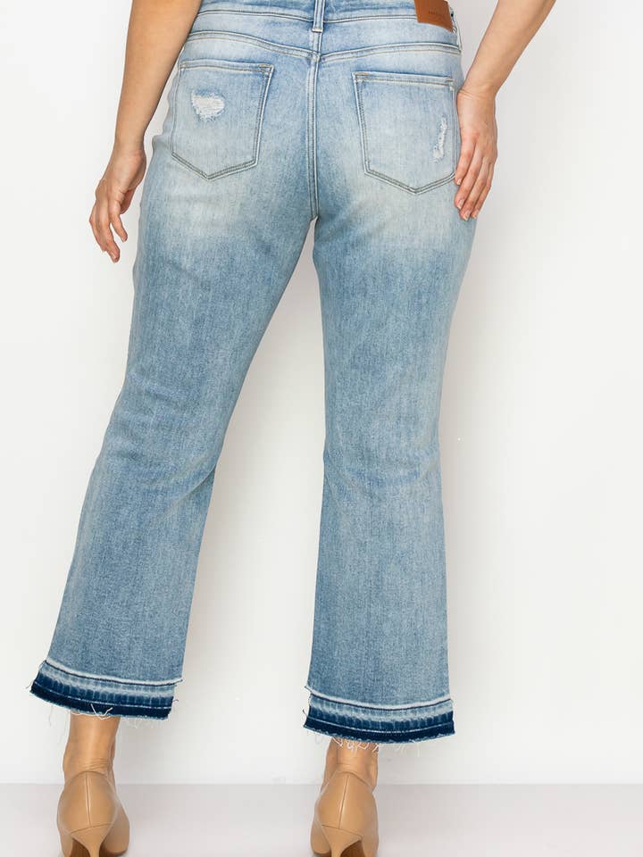 ARTEMIS VINTAGE - Wholesale Jeans - Women's - PLUS SIZE - HIGH RISE STRETCH ANKLE STRAIGHT JEANS