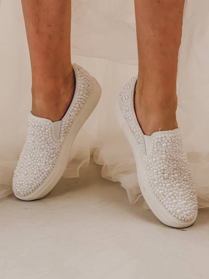 Heirloom Bridal Company - Wholesale Slippers - Women's - Pearl Slides