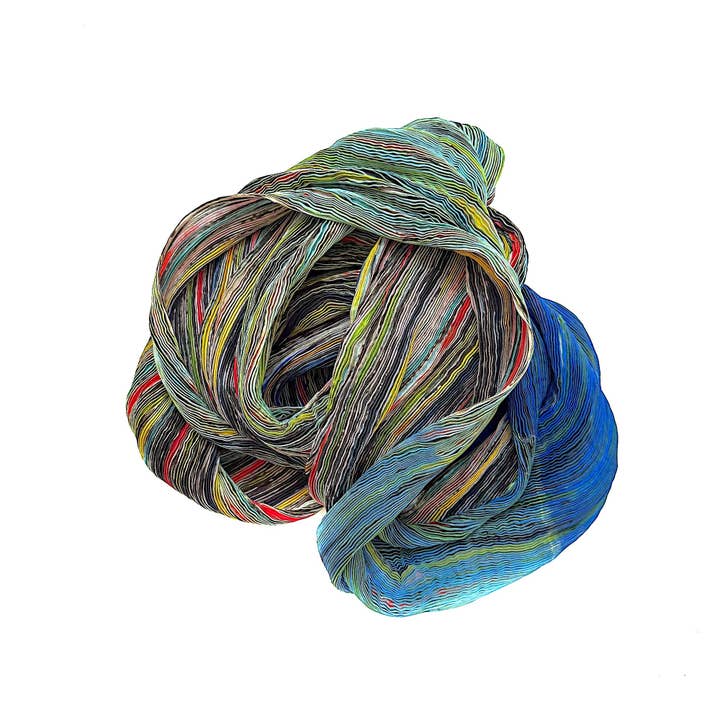 Écharpe en soie teintée à la main 2605 pour la vente par Marigold Row