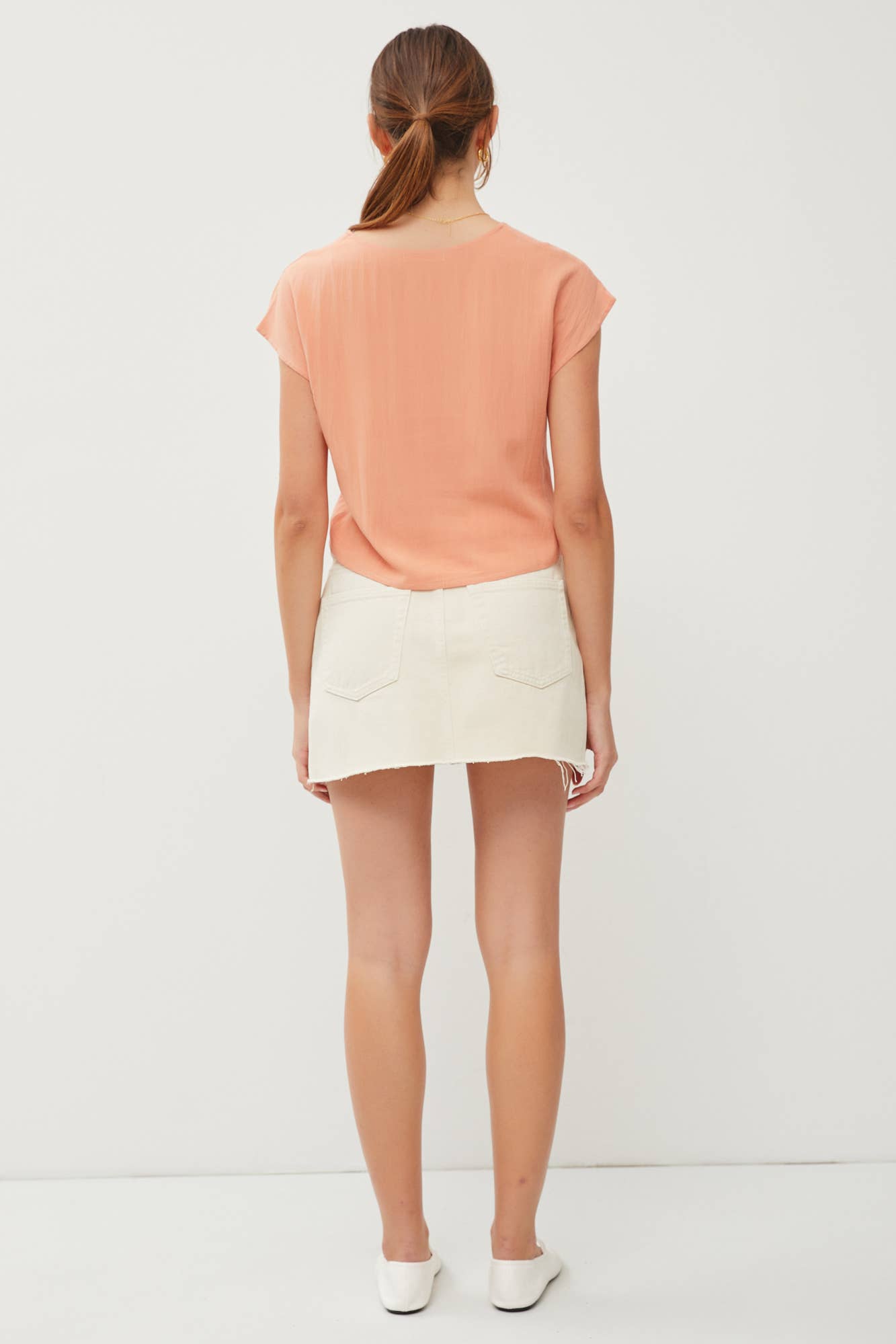 Be Cool - Wholesale Blouse - Women's - V-NECKLINE CAP SLEEVE TIE FRONT BLOUSE4