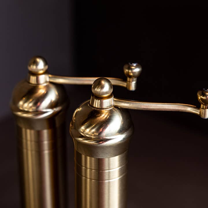 Luxe B Co - Wholesale Salt & Pepper Shaker Set - Luxe B Co. Brass Mill Grinders