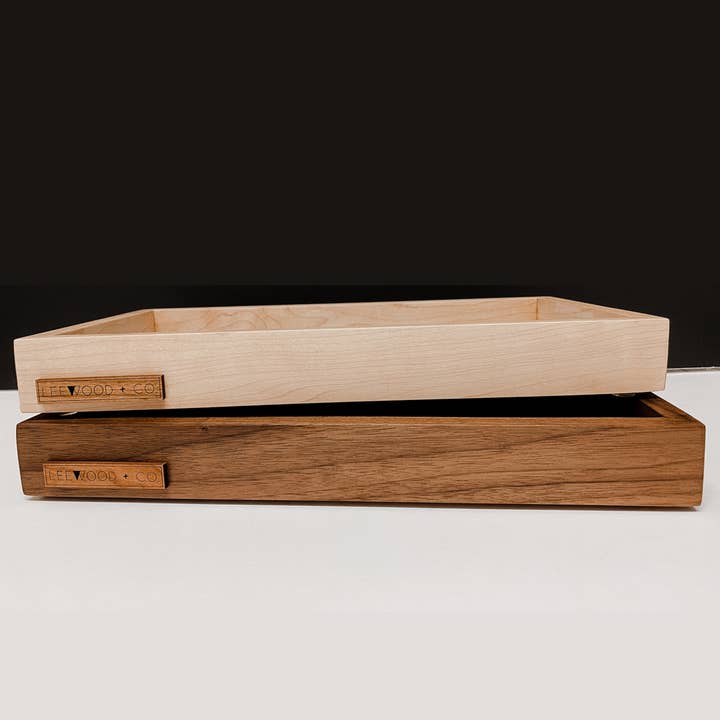 Plateau | Bois et Marbre | Large pour la vente par LEEWOOD + CO.