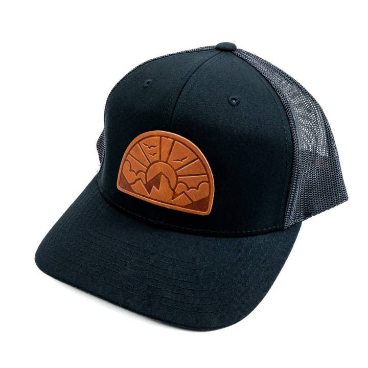 Chapeau Good Morning Trucker - Chapeau patch en cuir pour la vente par Popov Leather