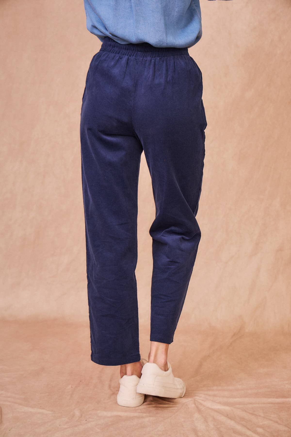 Calie Paris - Vendita all'ingrosso Pantalone - Donna - Pantaloni Polina11