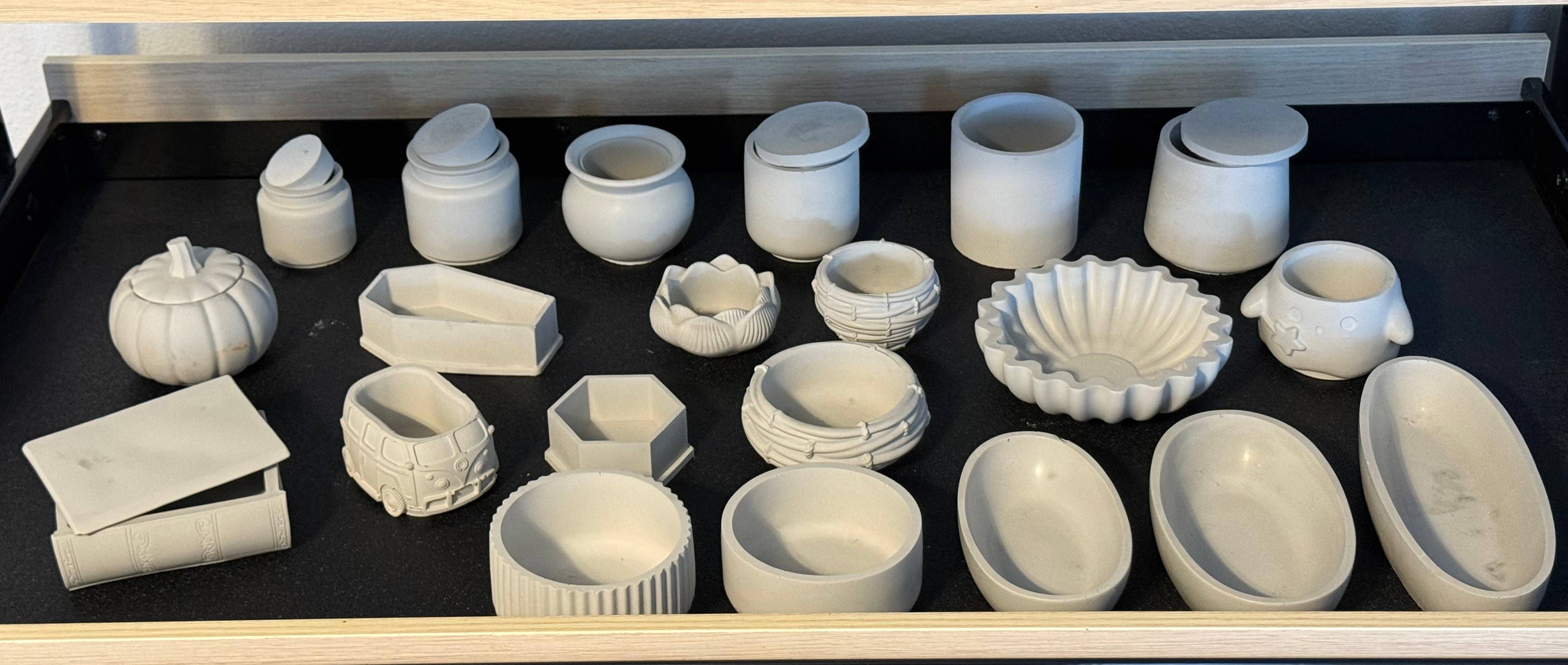 The Herban House LLC - Wholesale Candle Holder - Coffin Concrete Vessels - Empty7