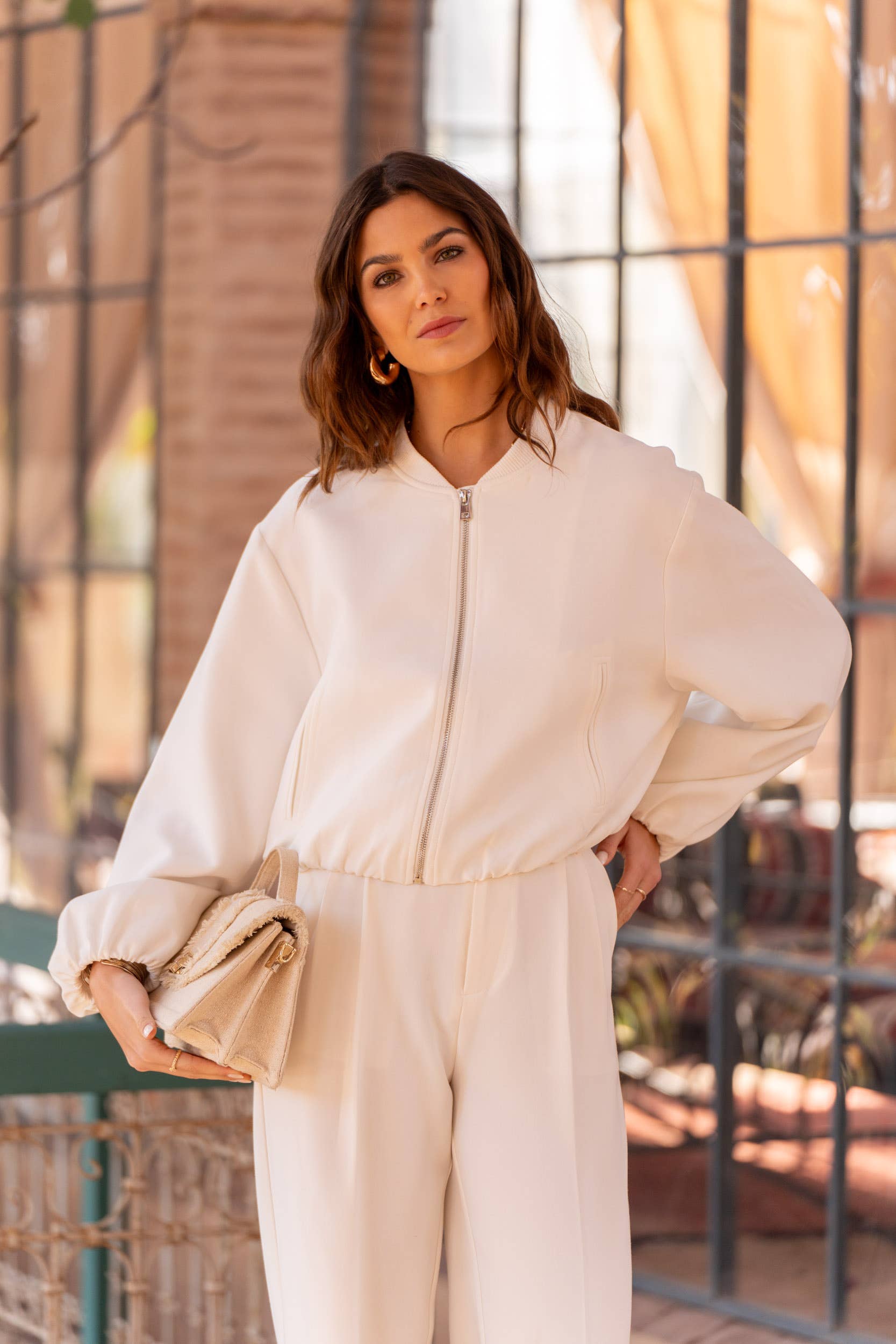 Attentif Paris - Wholesale Bomber Jacket - Women's - [Aura] Short bomber jacket with classic collar17