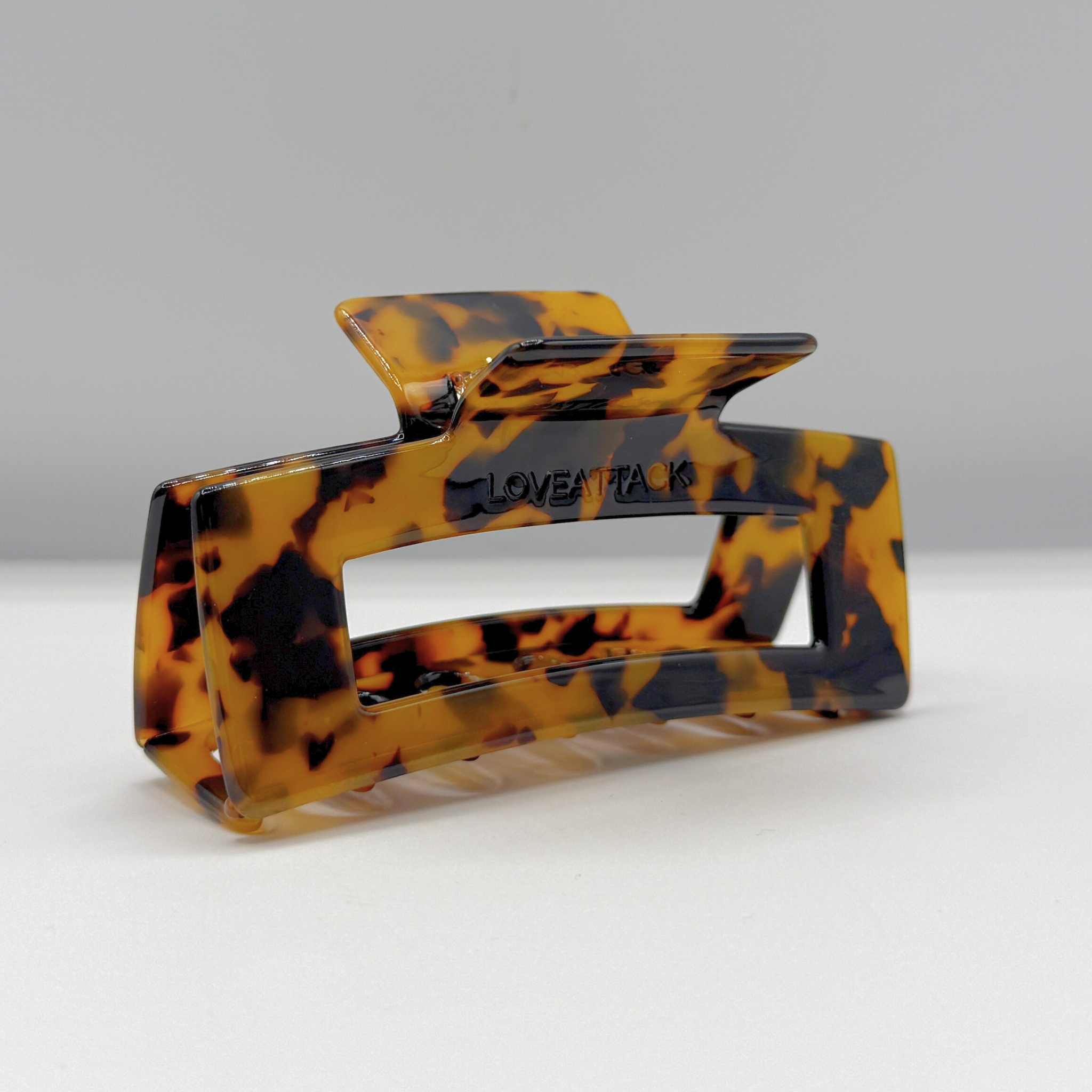 Love Attack - Wholesale Hair Clip - Women's - Aven Cellulose Acetate Hair Claw Clips41