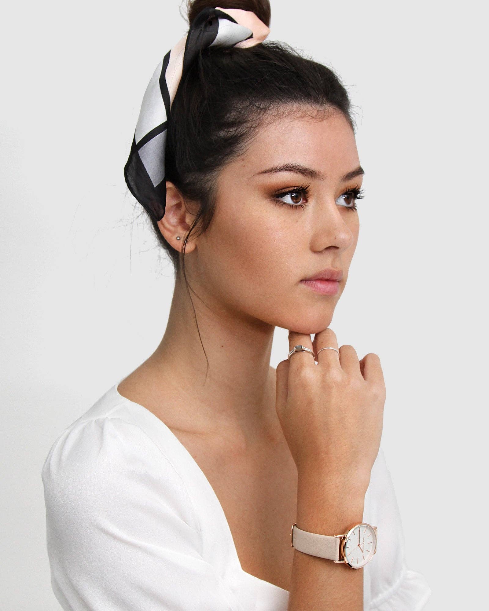 belle & bloom - Wholesale Scarf – Women's - New Yorker Fashion Scarf2