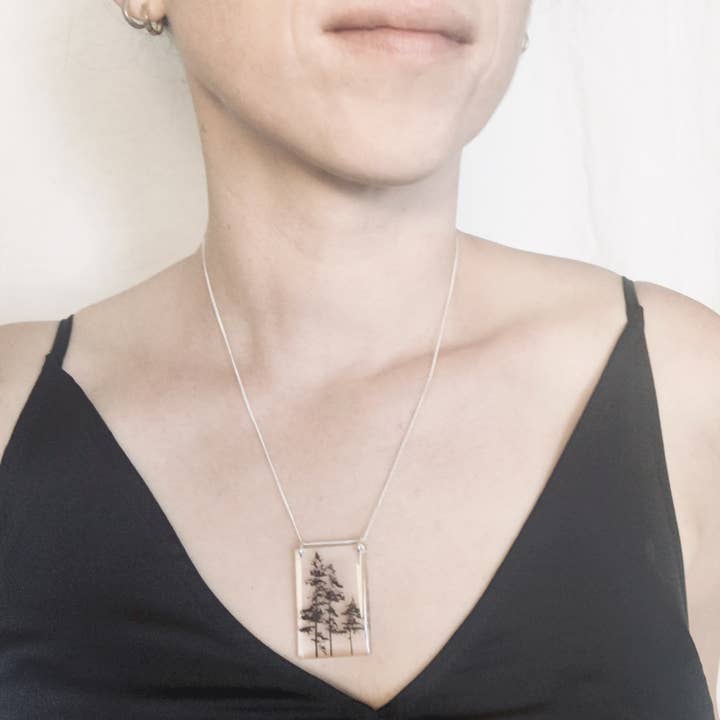 Black Drop Designs - Wholesale Pendant/Charm Necklace - Tall Deer Necklace