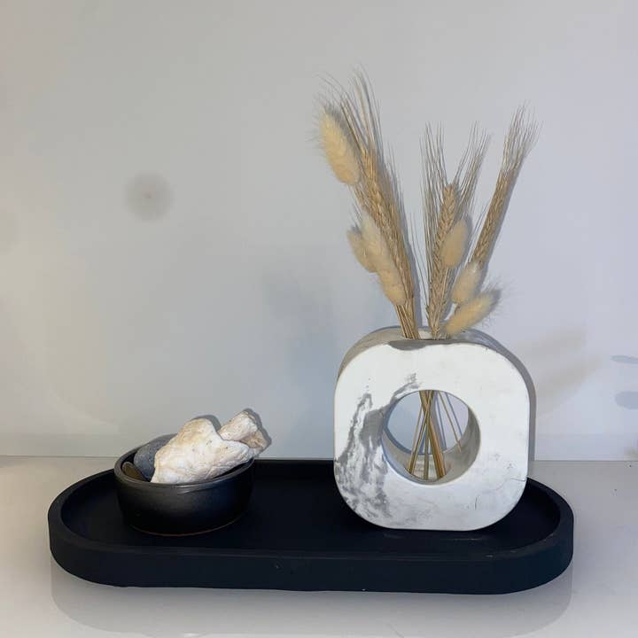 Concreates - Wholesale Vaas - Concrete donutvaas | Scandinavische vaas | ronde en vierkante vaas | Gedroogd bloemstuk
