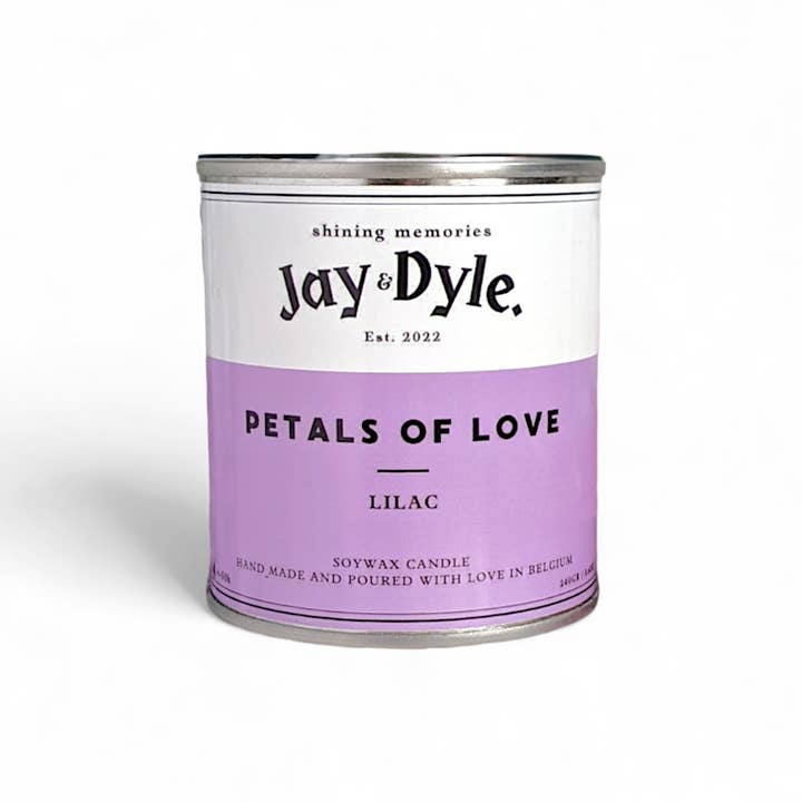Rustic handmade candle - lilac for wholesale by Jay & Dyle