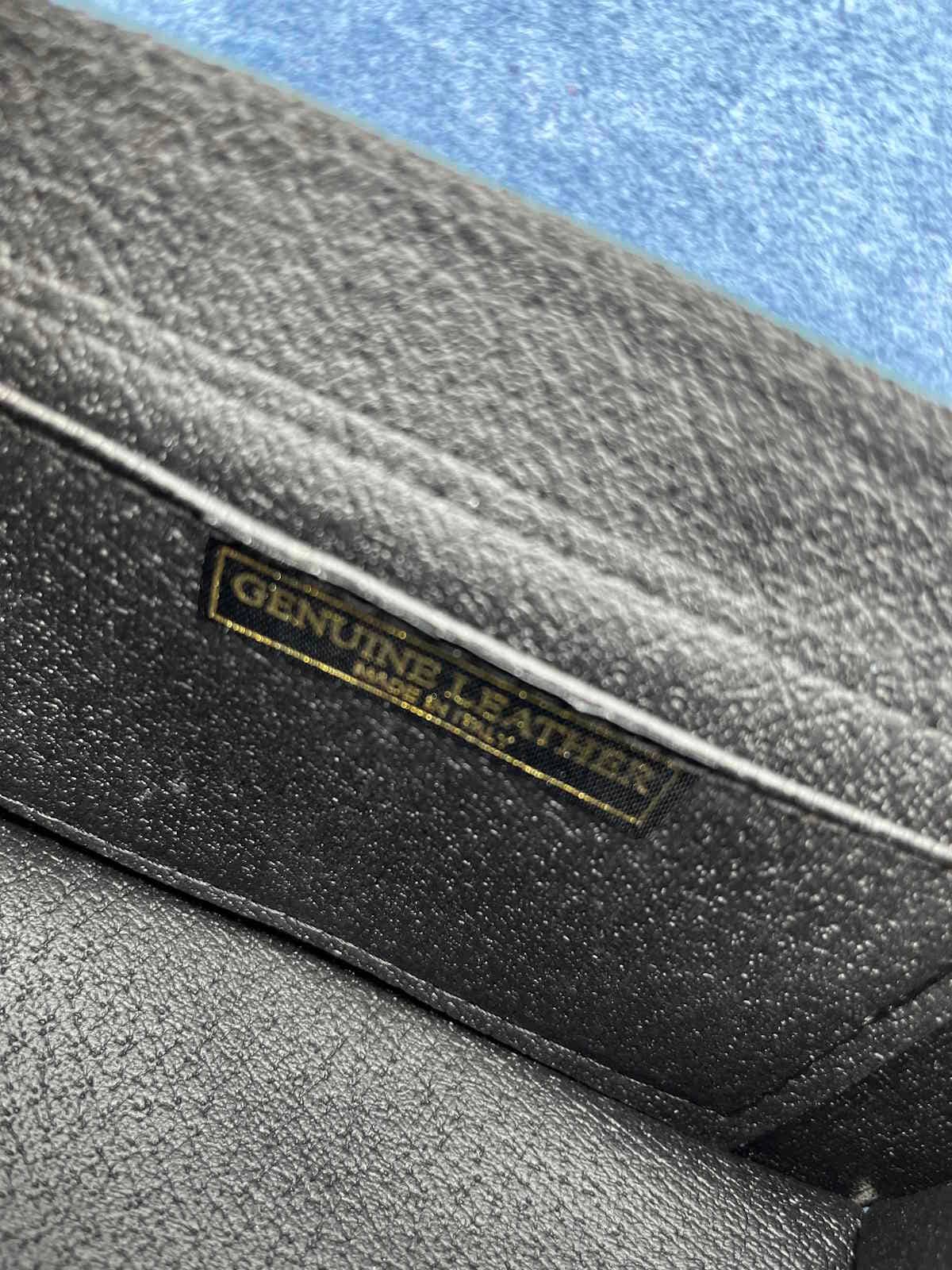 Suie Valentini srl – Großhandel Schultertasche – Damen – Echte Leder-Umhängetasche, MINI-Größe, Made in Italy, Art. 11241322