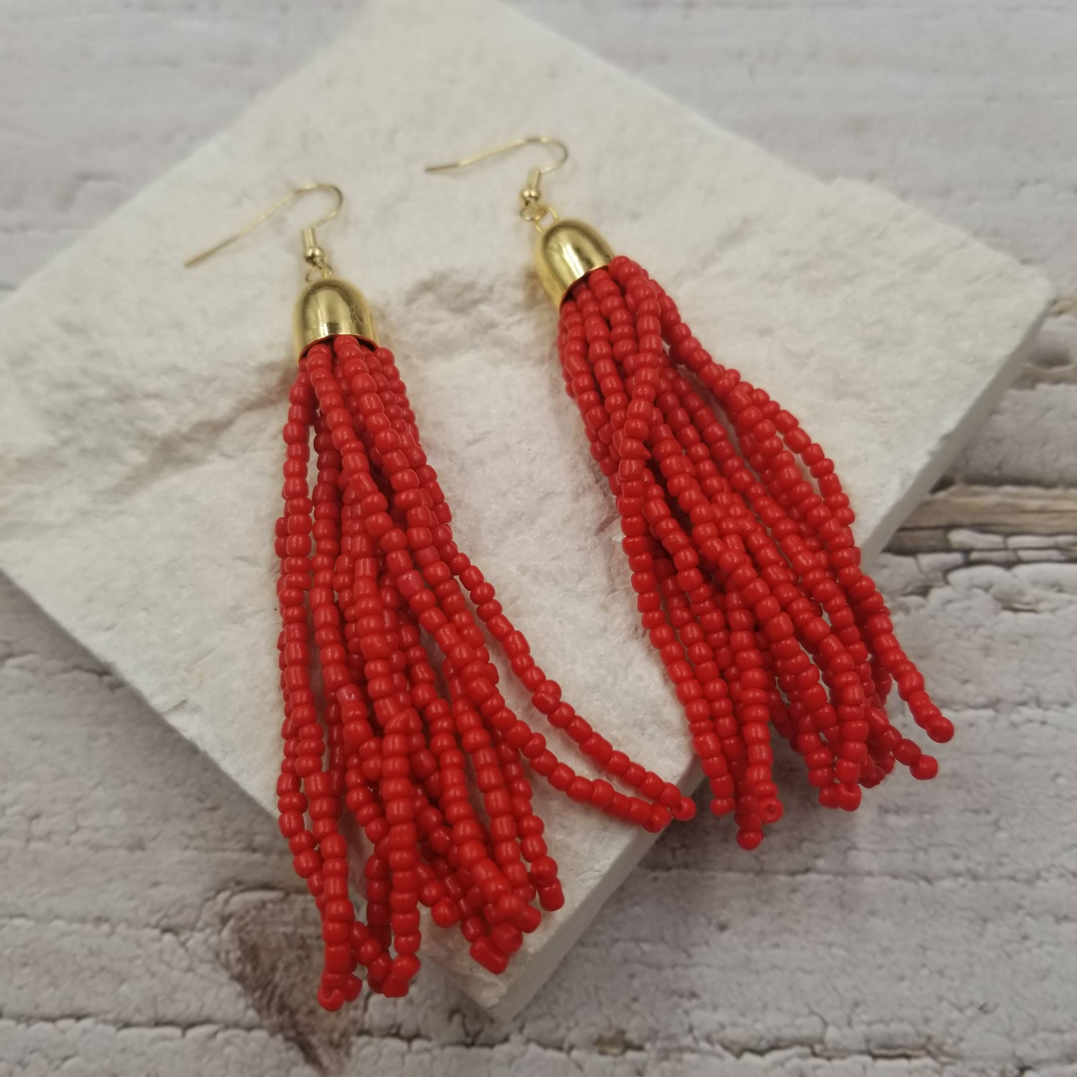 Treasure Wholesale – Brincos com berloques por atacado – Brincos de Grainha de Passel2