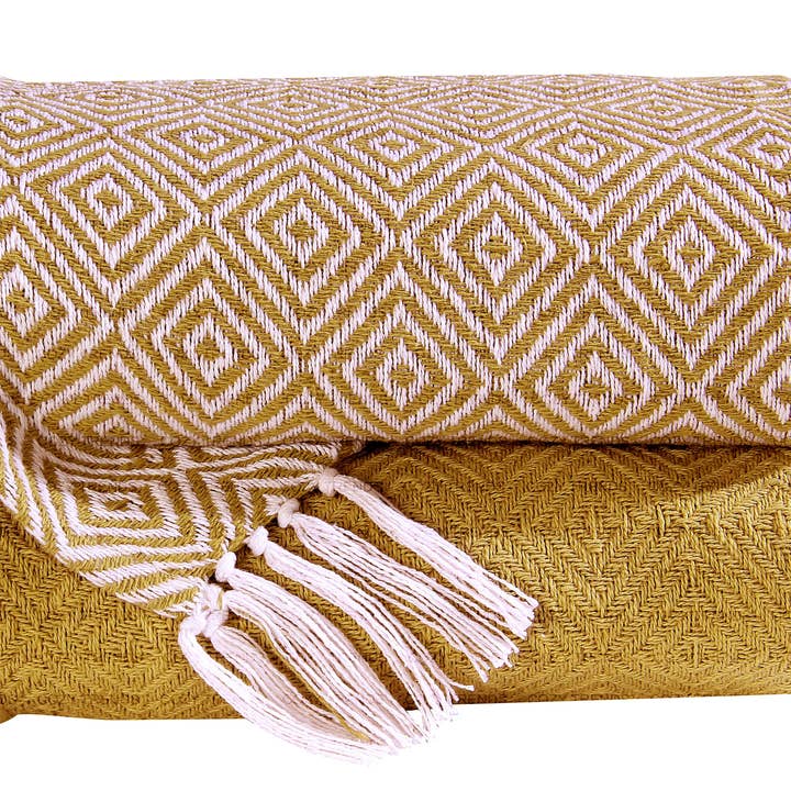 Hand Woven Cotton Throw Blankets (Set of 2) Medium Weight for wholesale by COZY HOMES COLLECTION