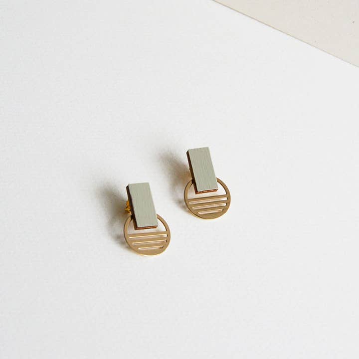 Pithy - Wholesale Stud/Post Earrings - Mare Bar Studs8
