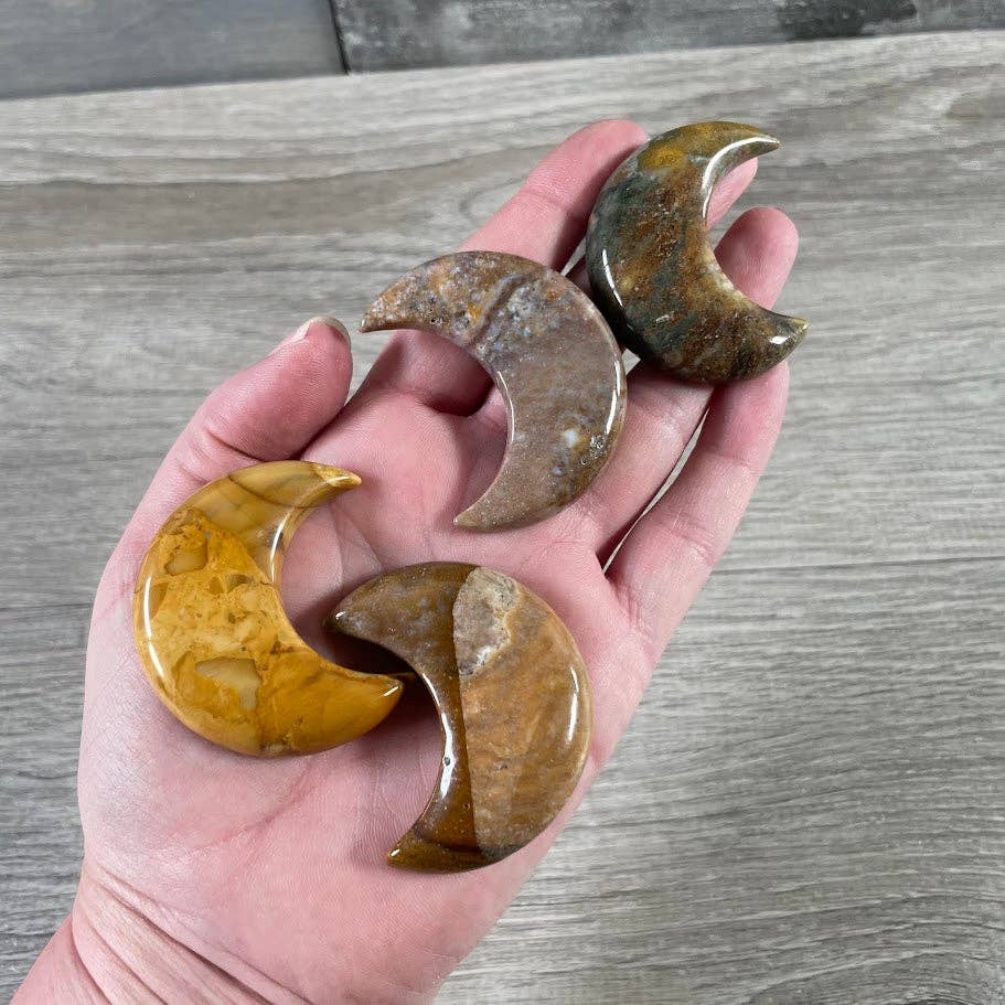 Keystone Crystals - Wholesale Spiritual Stone/Crystal - Crescent Moon Crystal Carvings – Assorted Gemstones & Styles29