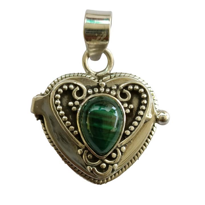 Poison Pendant Malachite Sterling Silver Handmade Pendant for wholesale by SILVER CAVE